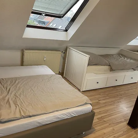 Einzel-apartment Oberkassel Pensionat